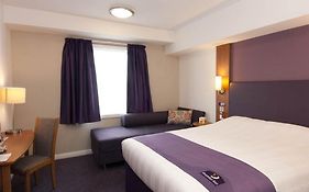 Premier Inn Livingston